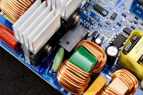 百盛高能XG850白金电源拆解评测 驾驭RTX 4080 SUPER的强力心脏