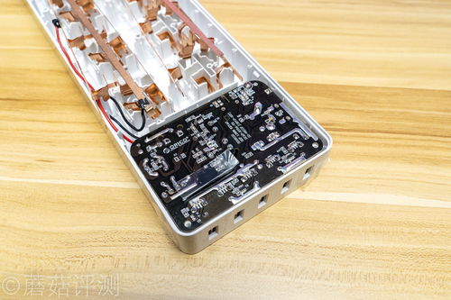 奥睿科USB智能插座8A5U拆解评测 外观、用料与功能深度解析